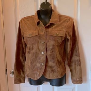 Super cute and comfortable jacket. Like new. Size SP